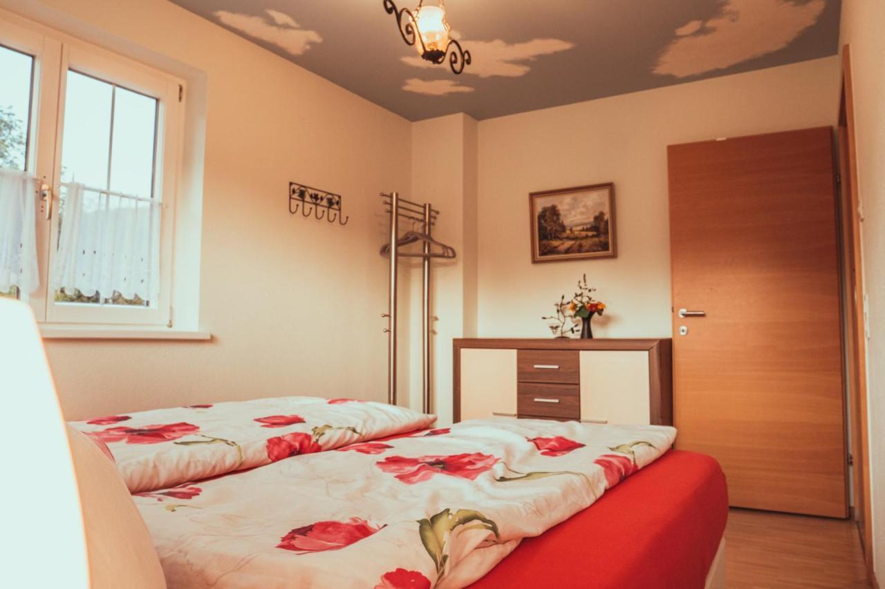 Coraline -Koblach, 6-10 P, 3 Schlafzimmer, Kueche, Riesige Terrasse, Parkplatz, Wifi, Stellplatz Ski Exterior foto