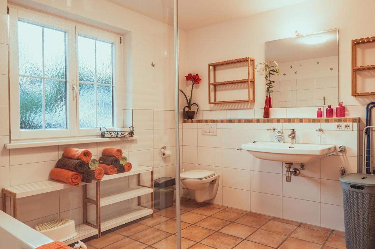 Coraline -Koblach, 6-10 P, 3 Schlafzimmer, Kueche, Riesige Terrasse, Parkplatz, Wifi, Stellplatz Ski Exterior foto